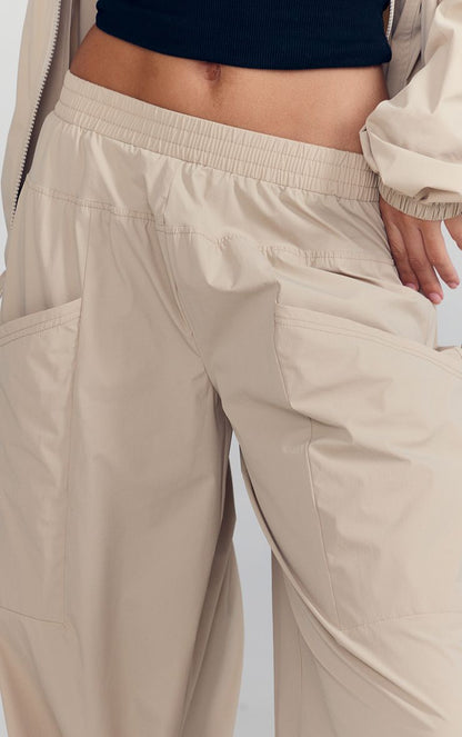 https://mediahub.prettylittlething.com/cnq9453_taupe_xl_3