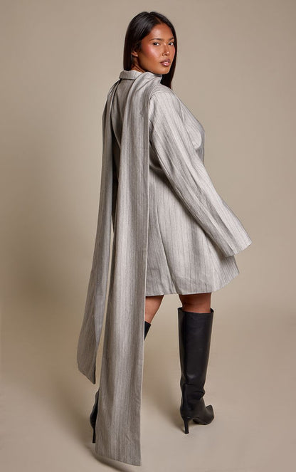 https://mediahub.prettylittlething.com/cnq9470_grey_xl_1