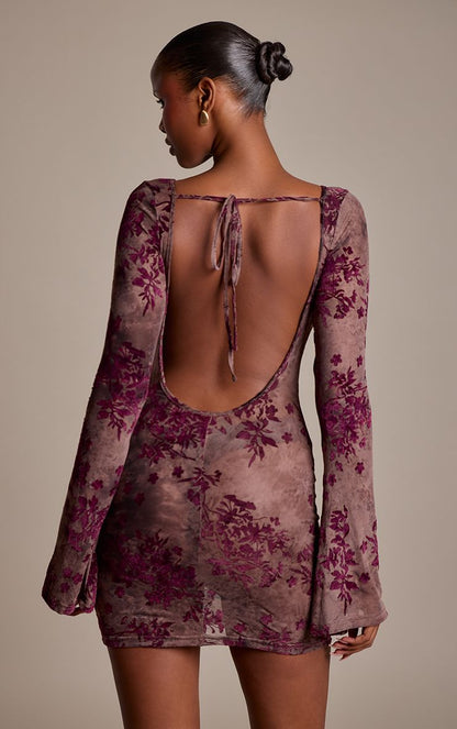 https://mediahub.prettylittlething.com/cnq9557_mauve_xl_1