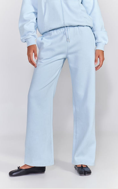 https://mediahub.prettylittlething.com/cnq9580_baby%20blue_xl_1