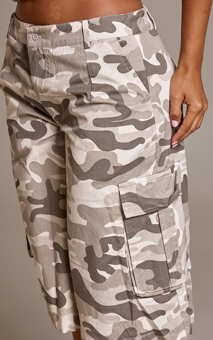 https://mediahub.prettylittlething.com/cnq9756_multi_xl_2