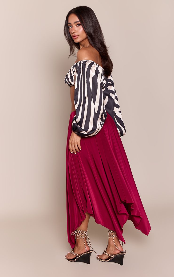 https://mediahub.prettylittlething.com/cnq9769_burgundy_xl_2
