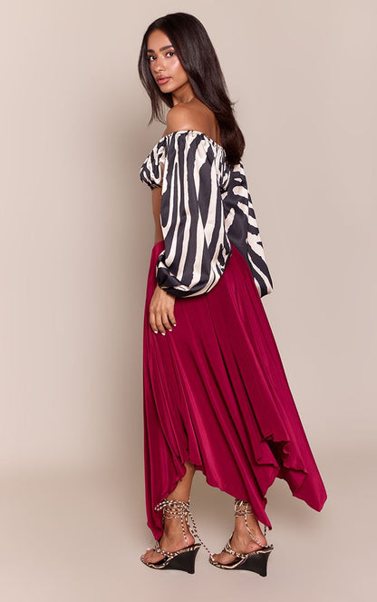 https://mediahub.prettylittlething.com/cnq9769_burgundy_xl_2