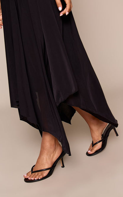https://mediahub.prettylittlething.com/cnq9775_black_xl_4