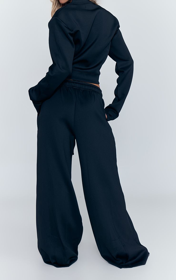 https://mediahub.prettylittlething.com/cnq9813_black_xl_2