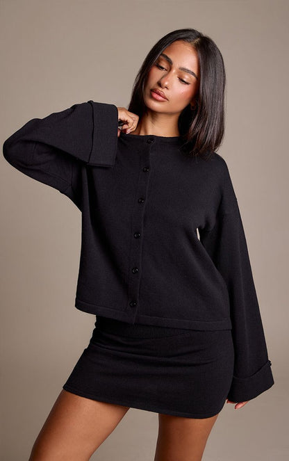 https://mediahub.prettylittlething.com/cnq9860_black_xl_4