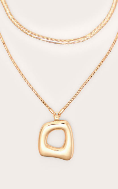 https://mediahub.prettylittlething.com/cnq9968_gold_xl_2