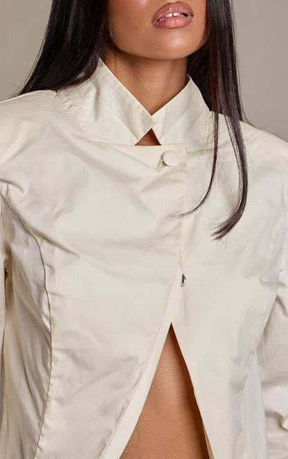 https://mediahub.prettylittlething.com/cnr0110_cream_xl_3