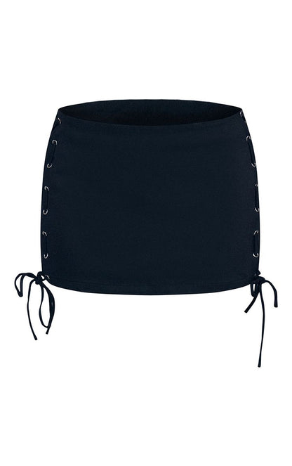 https://mediahub.prettylittlething.com/cnr0113_black_xl_5