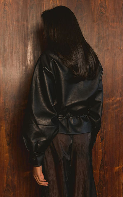 https://mediahub.prettylittlething.com/cnr0119_black_xl_2