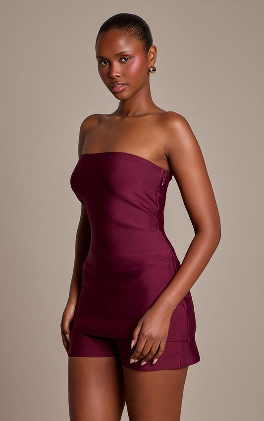https://mediahub.prettylittlething.com/cnr0219_wine_xl