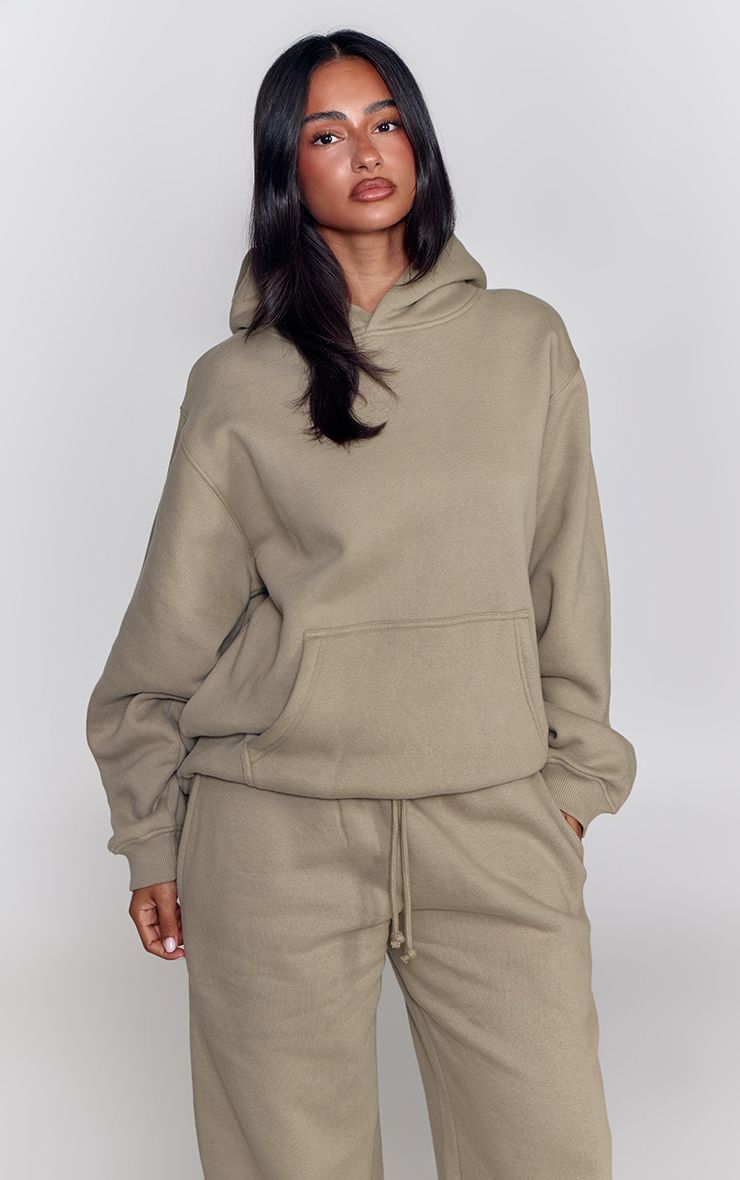 https://mediahub.prettylittlething.com/cnr0367_soft%20olive_xl