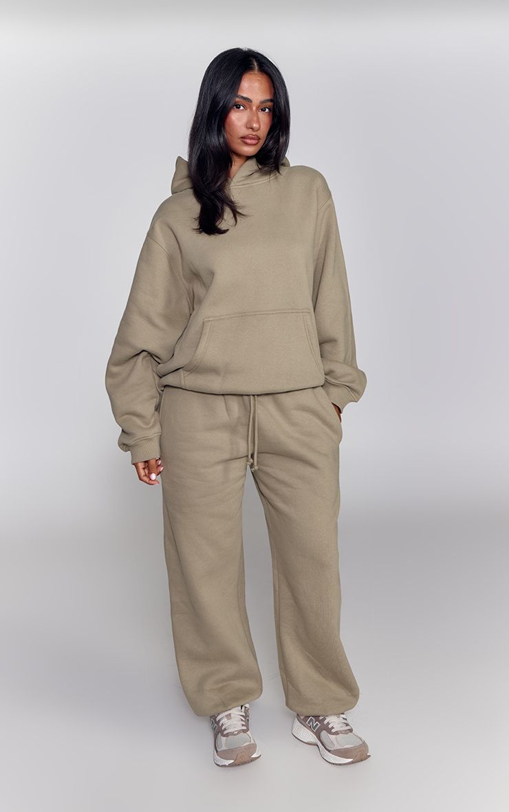 https://mediahub.prettylittlething.com/cnr0367_soft%20olive_xl_2