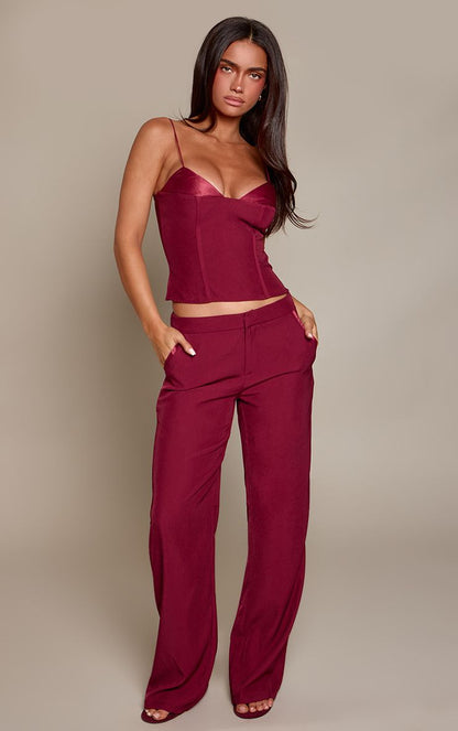 https://mediahub.prettylittlething.com/cnr0421_dark%20plum_xl_2
