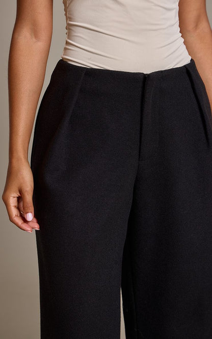 https://mediahub.prettylittlething.com/cnr0450_black_xl_1