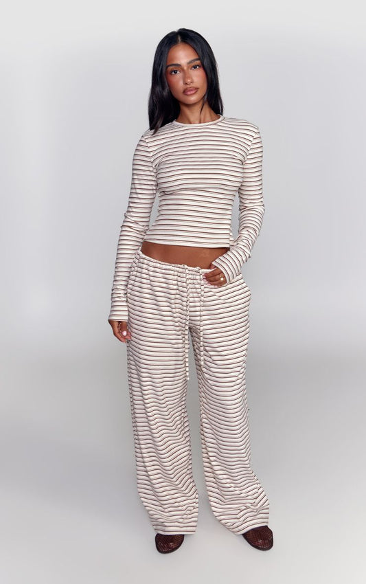 https://mediahub.prettylittlething.com/cnr0453_cream_xl
