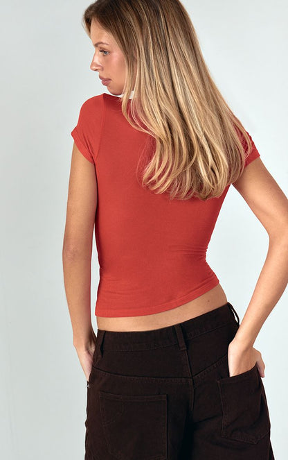 https://mediahub.prettylittlething.com/cnr0482_red_xl_2