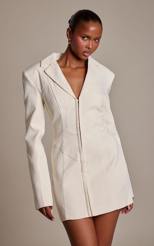 https://mediahub.prettylittlething.com/cnr0495_cream_xl