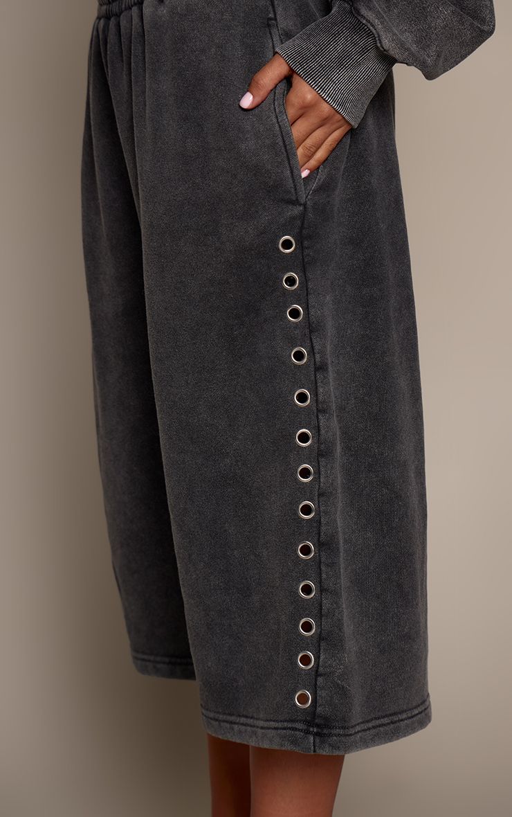 https://mediahub.prettylittlething.com/cnr0525_charcoal_xl_4