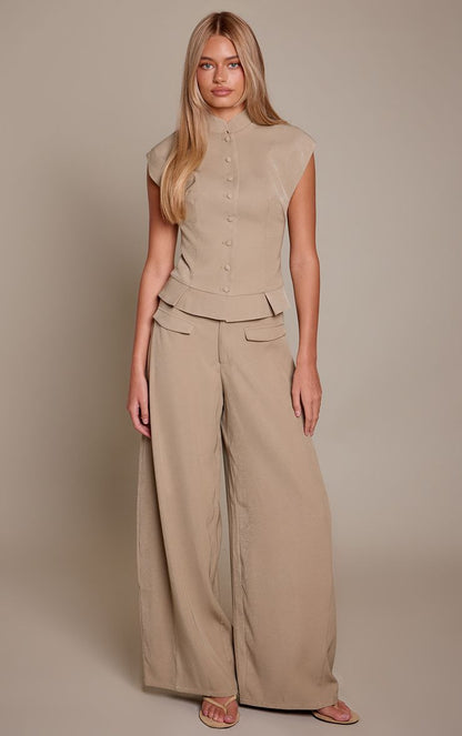 https://mediahub.prettylittlething.com/cnr0553_sage%20khaki_xl_2