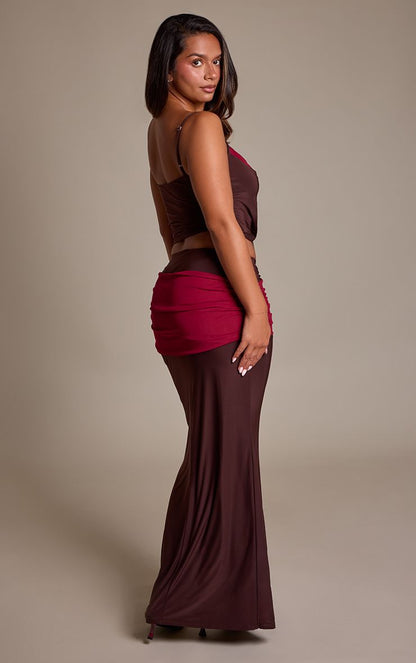https://mediahub.prettylittlething.com/cnr0570_chocolate_xl_2