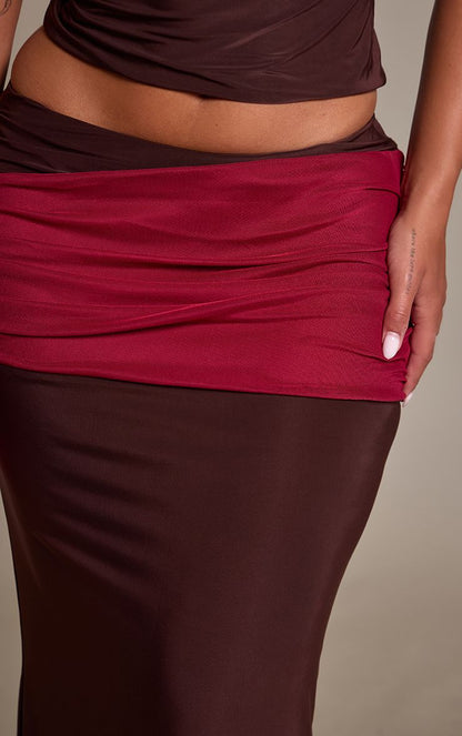 https://mediahub.prettylittlething.com/cnr0570_chocolate_xl_4