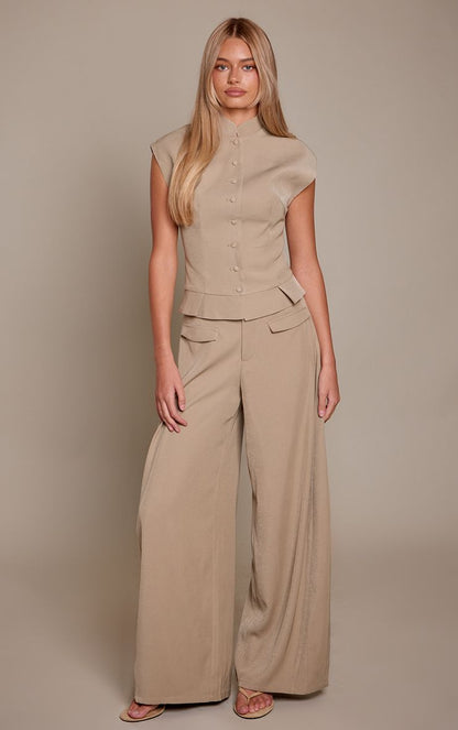 https://mediahub.prettylittlething.com/cnr0589_sage%20khaki_xl