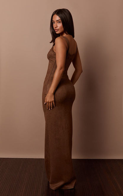 https://mediahub.prettylittlething.com/cnr0617_chocolate_xl_1