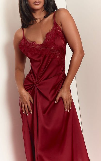 https://mediahub.prettylittlething.com/cnr0620_red_xl_3
