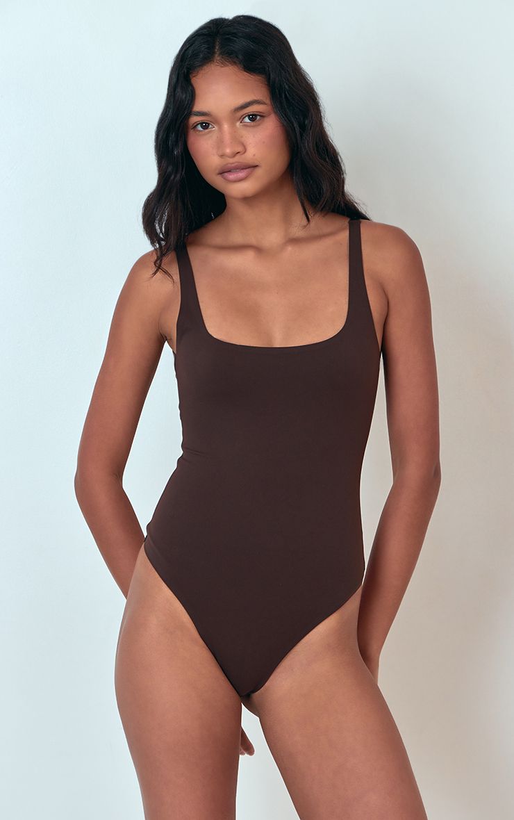 https://mediahub.prettylittlething.com/cnr0646_coffee_xl_2
