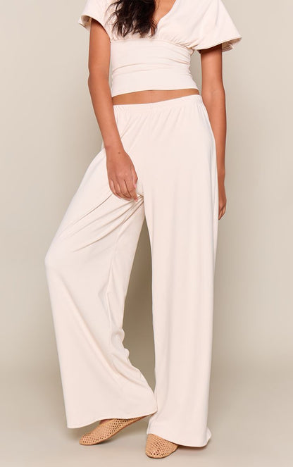 https://mediahub.prettylittlething.com/cnr1134_cream_xl_1