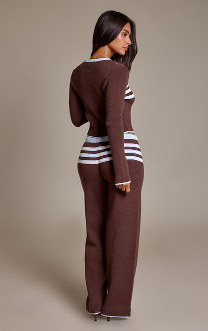 https://mediahub.prettylittlething.com/cnr1157_chocolate_xl_1