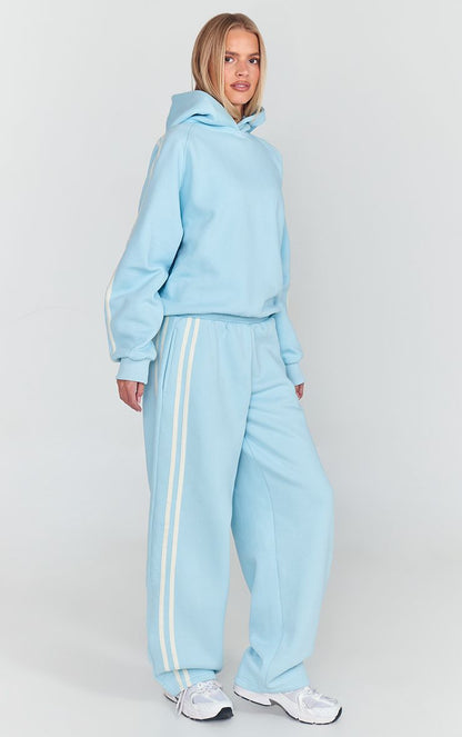 https://mediahub.prettylittlething.com/cnr1754_light%20blue_xl_2