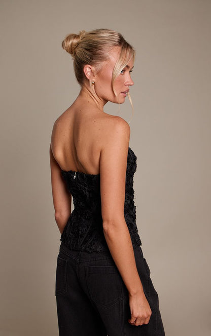 https://mediahub.prettylittlething.com/cnr1815_black_xl_1