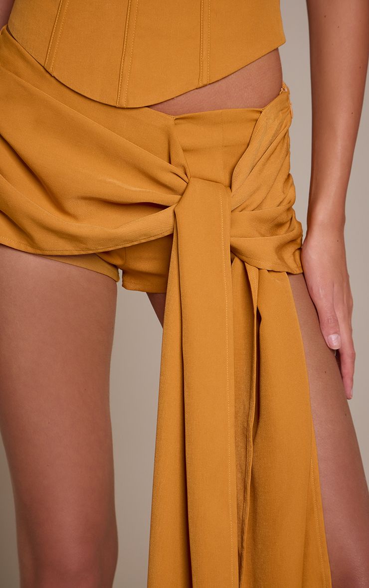 https://mediahub.prettylittlething.com/cnr1949_mustard_xl_3