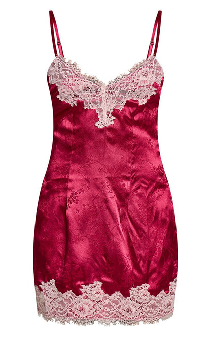 https://mediahub.prettylittlething.com/cnr2508_cherry_xl_4
