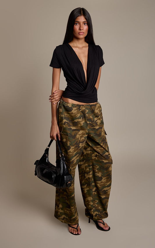 https://mediahub.prettylittlething.com/cnr2843_black_xl