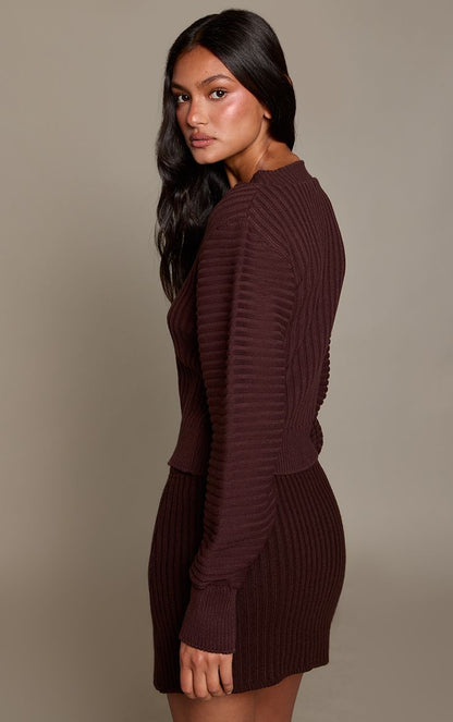 https://mediahub.prettylittlething.com/cnr3429_chocolate_xl_1
