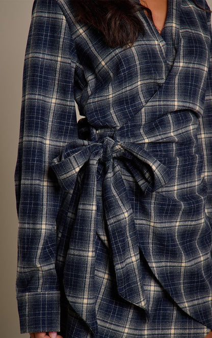 https://mediahub.prettylittlething.com/cnr3453_navy_xl_3
