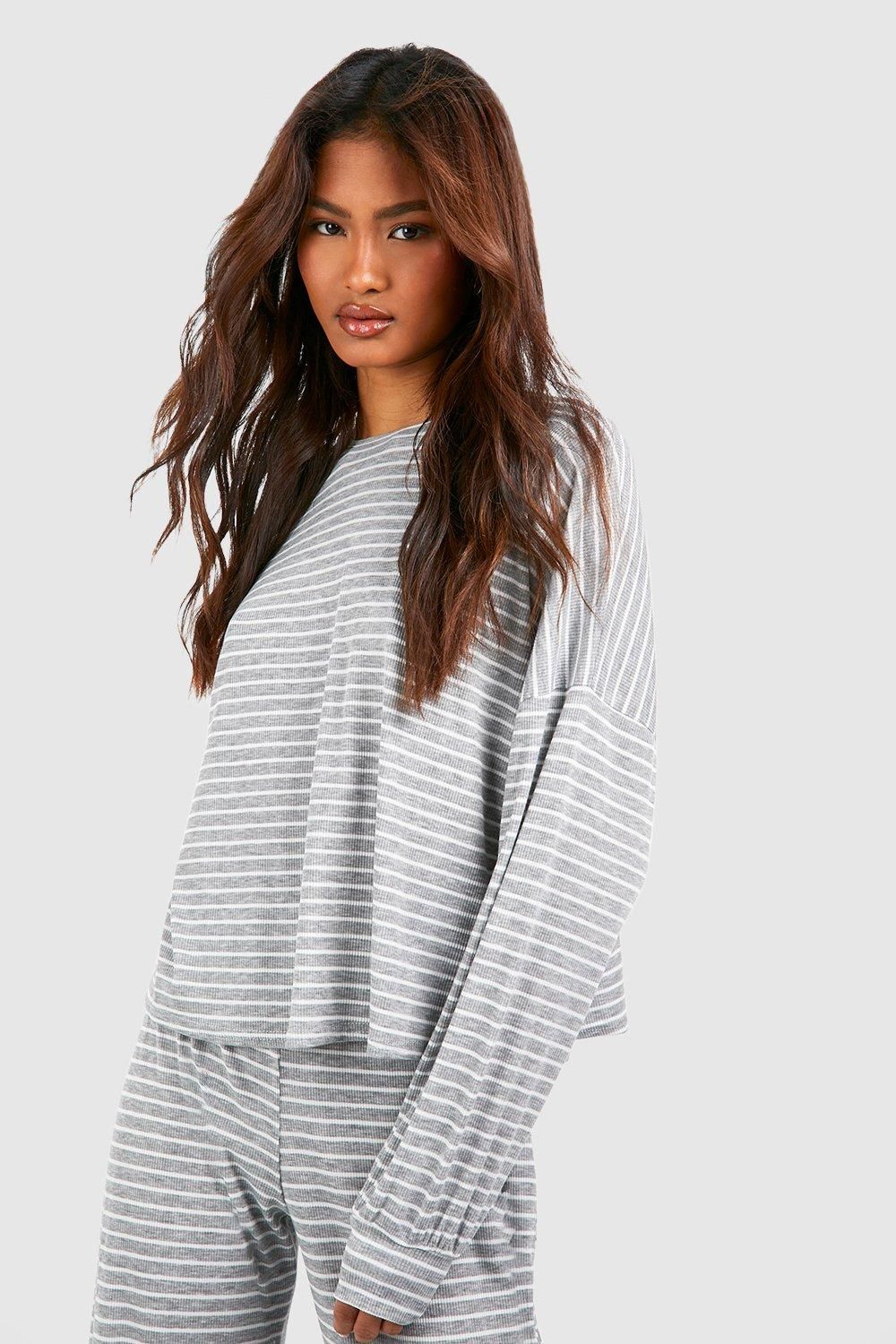 https://mediahub.prettylittlething.com/gzz74486_grey_xl_3