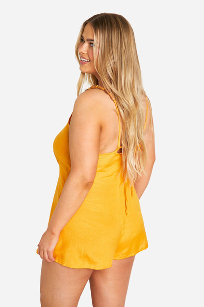 https://mediahub.prettylittlething.com/gzz81666_orange_xl_1