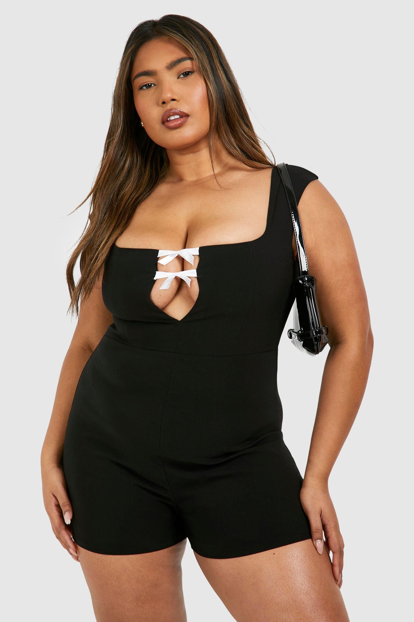 https://mediahub.prettylittlething.com/gzz83428_black_xl_2
