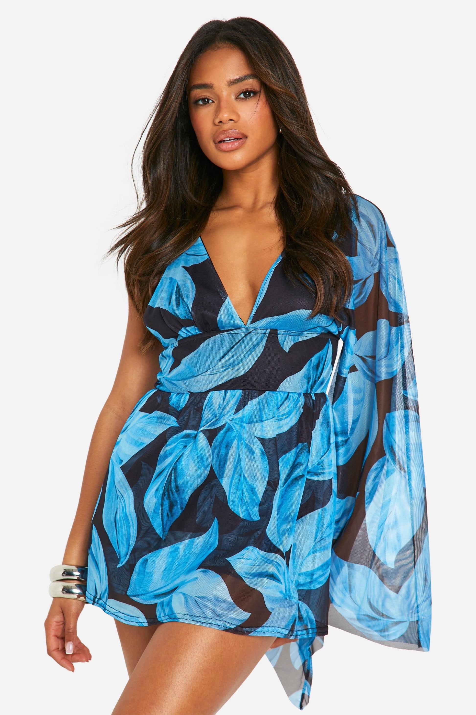 https://mediahub.prettylittlething.com/gzz94587_black_xl