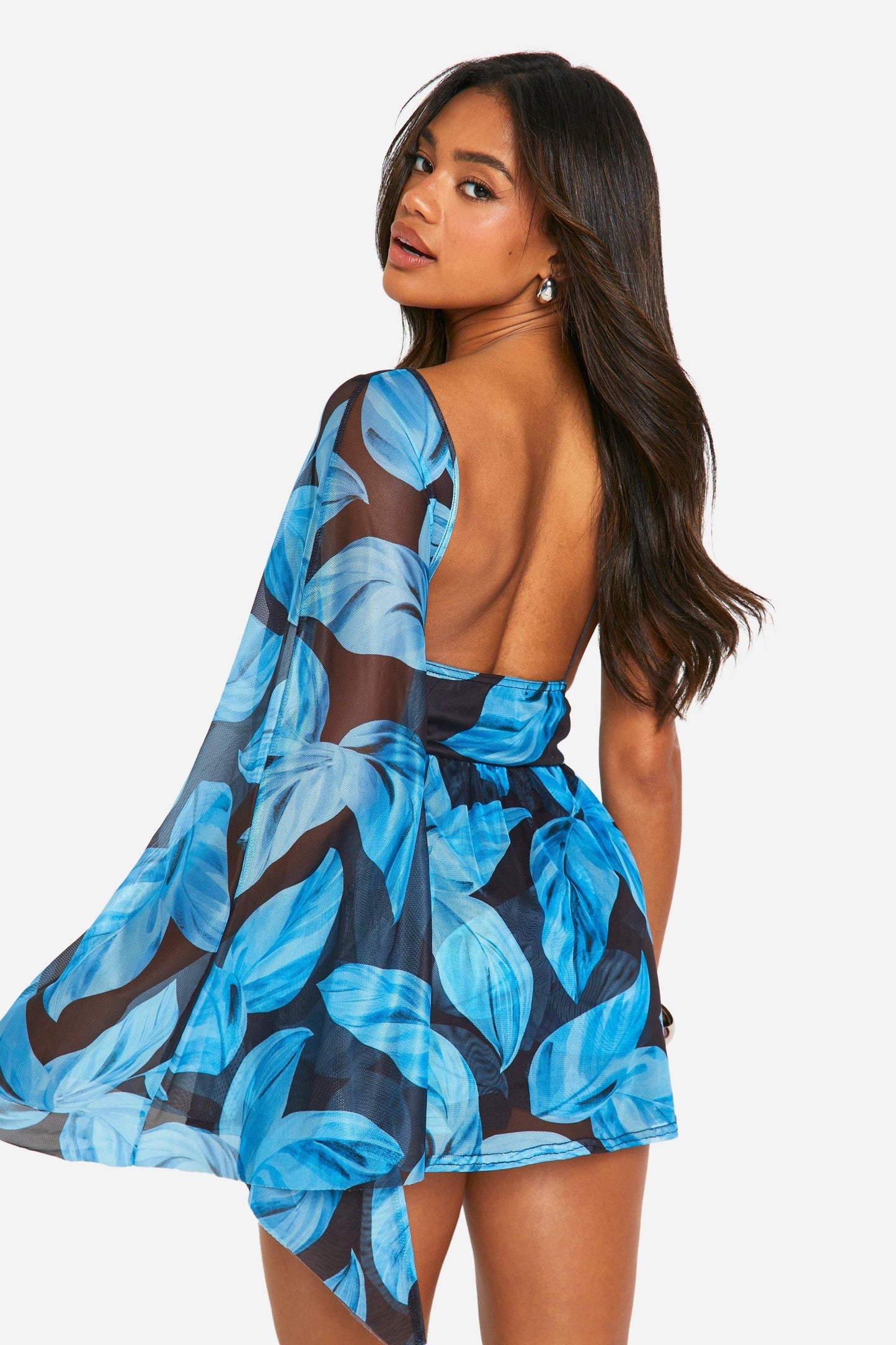 https://mediahub.prettylittlething.com/gzz94587_black_xl_1
