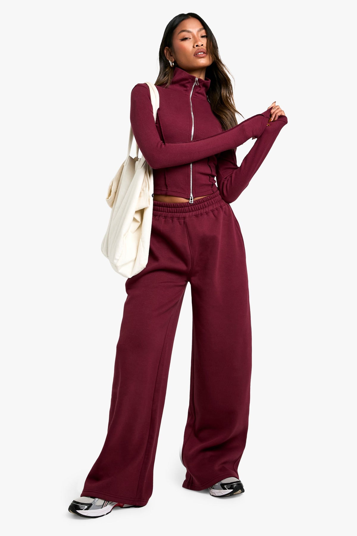 https://mediahub.prettylittlething.com/hzz13847_burgundy_xl