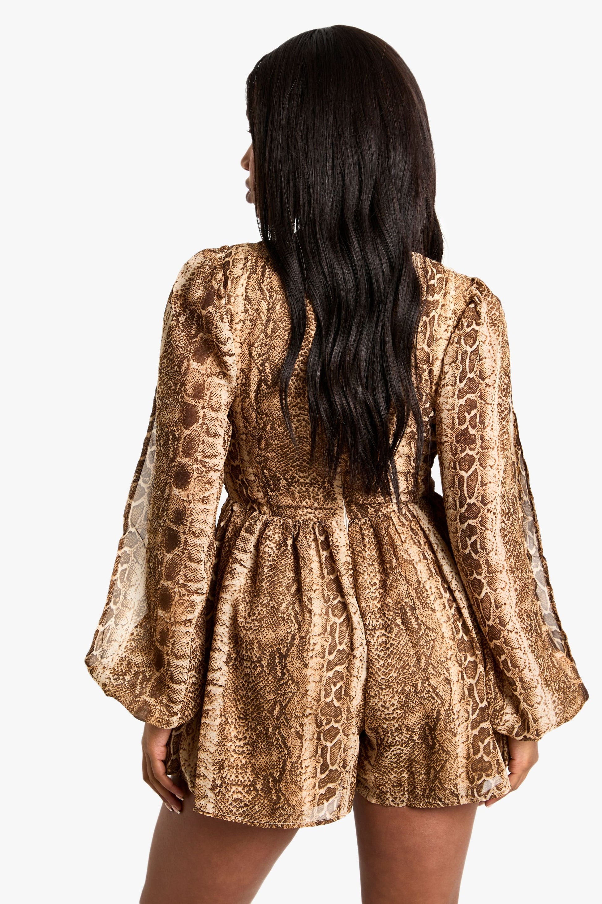 https://mediahub.prettylittlething.com/hzz20434_brown_xl_1