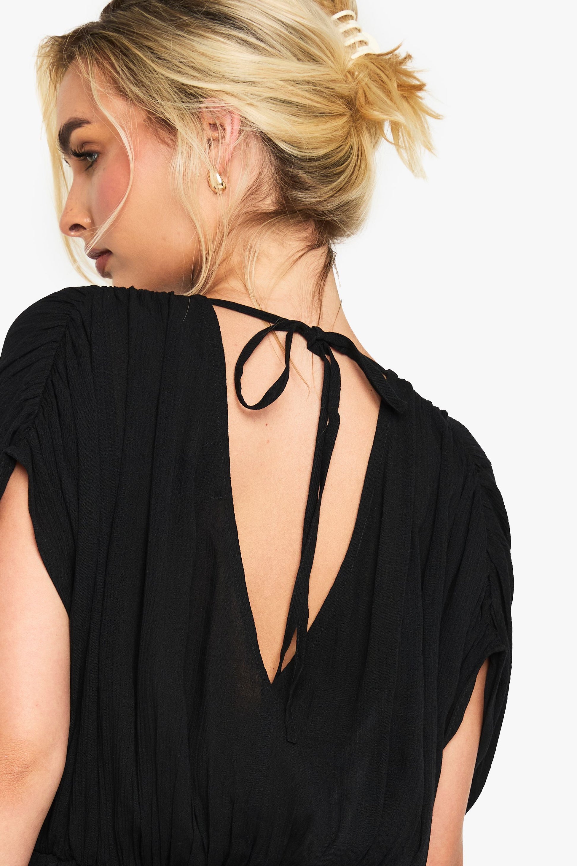 https://mediahub.prettylittlething.com/hzz22034_black_xl_3