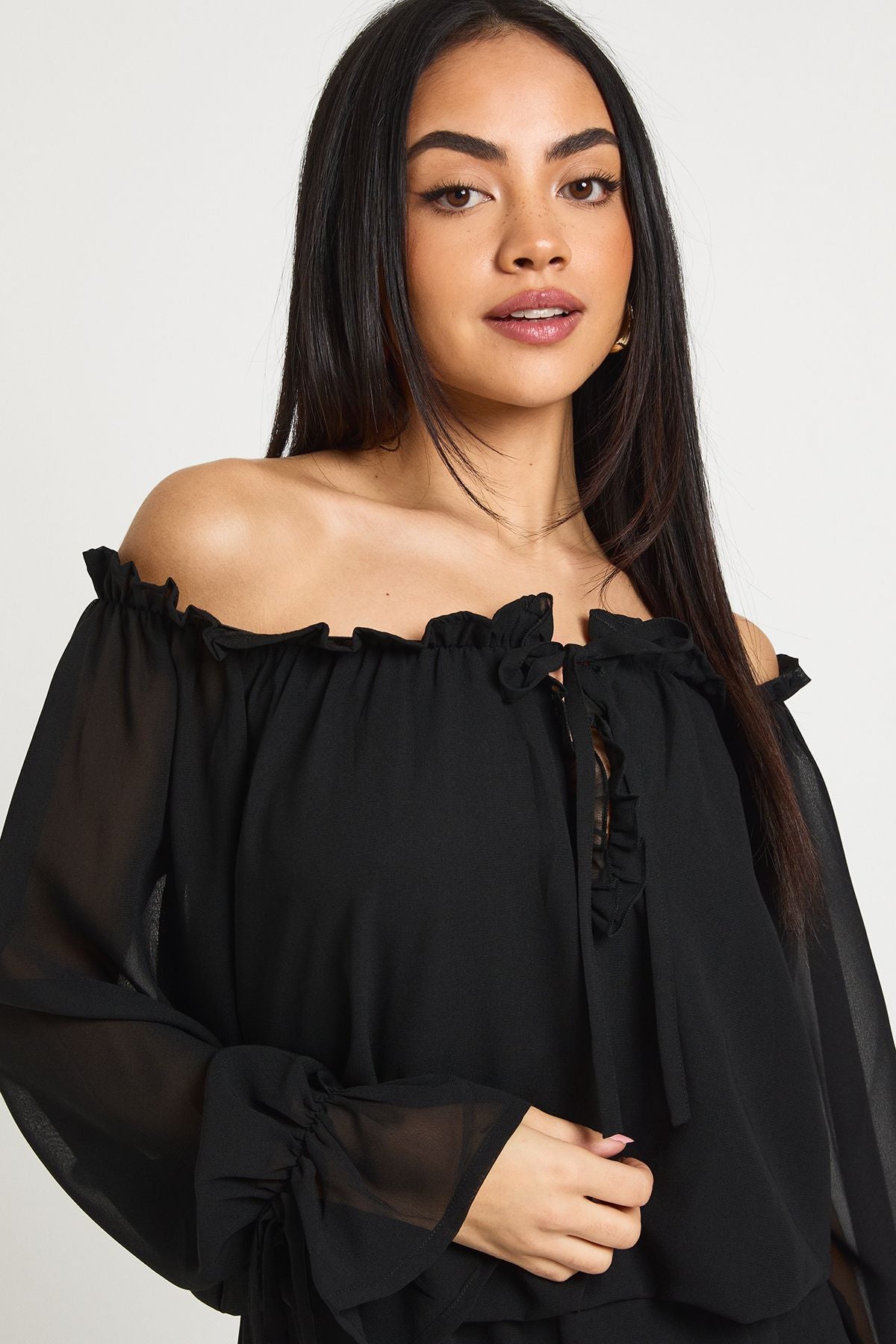 https://mediahub.prettylittlething.com/hzz22127_black_xl_3