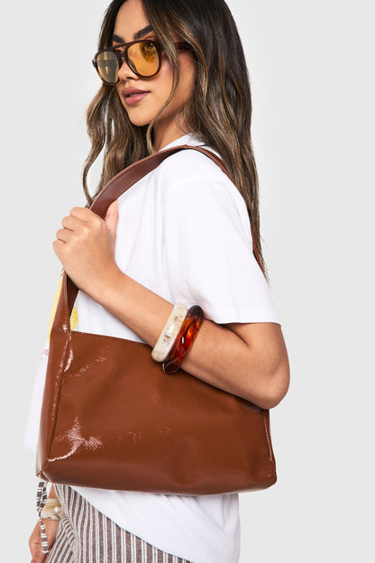https://mediahub.prettylittlething.com/hzz24863_tan_xl