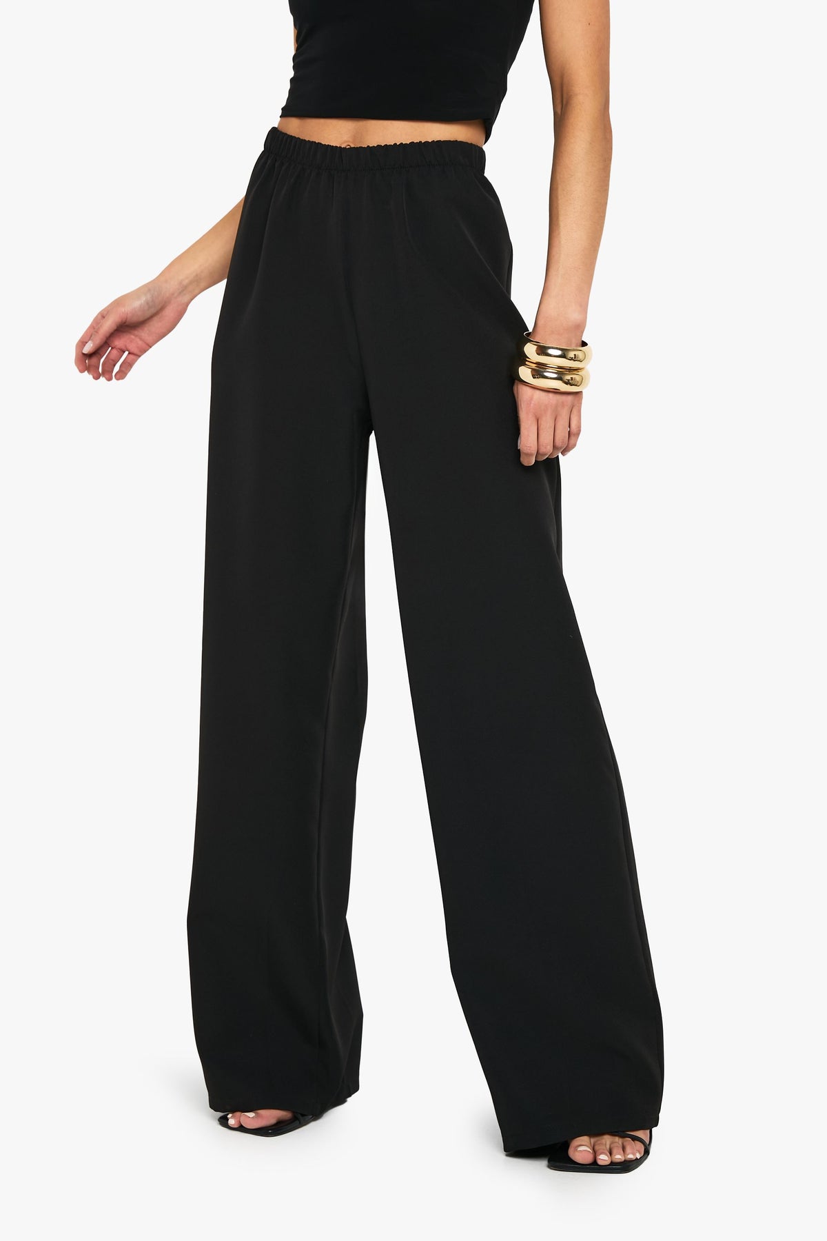 https://mediahub.prettylittlething.com/hzz24900_black_xl_3
